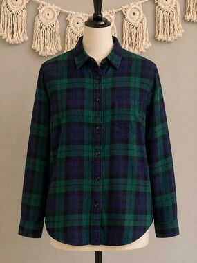 GAP Women’s  Green and Blue Blackwatch Plaid Shirt